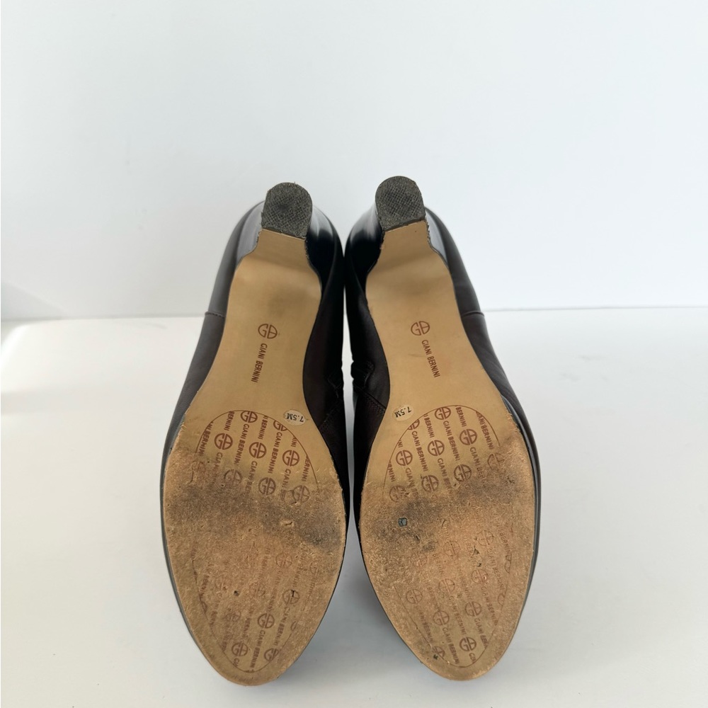 Giani Bernini Dark Brown Heeled Boots - Picture 5 of 9